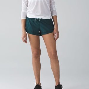 Lululemon make a move short